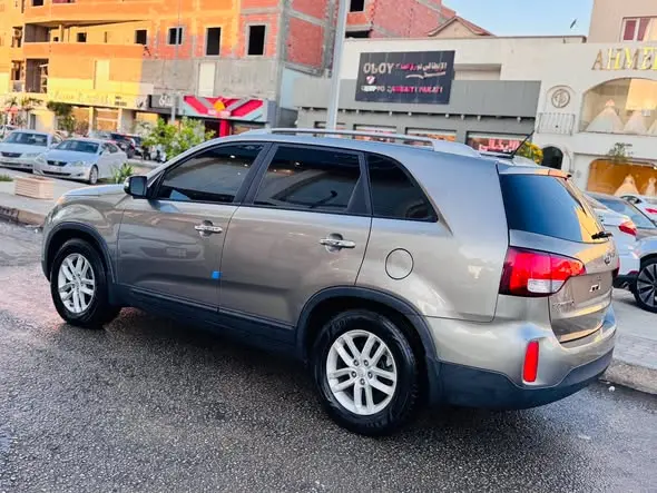 2015 KIA SORENTO