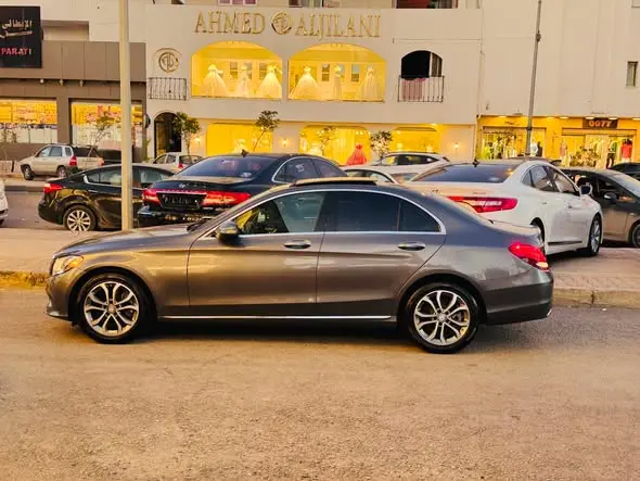 2017 Mercedes C300