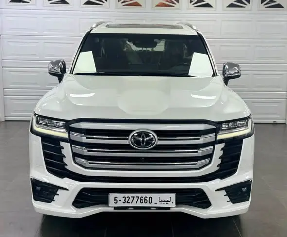 2023 تويوتا لاندكروزر VXR