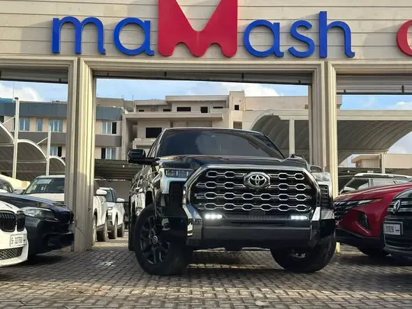 2025 Toyota Tundra Platinum