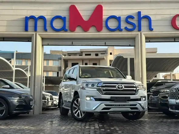 2016 Toyota Land Cruiser VXR
