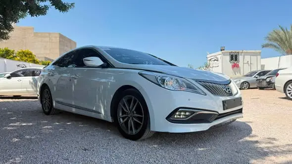 2016 Hyundai Grandeur