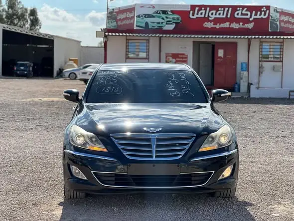 2013 هيونداي جنسس