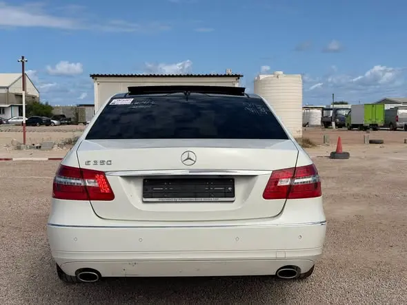 2011 مرسيدس E350