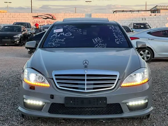 2008 مرسيدس S63 AMG