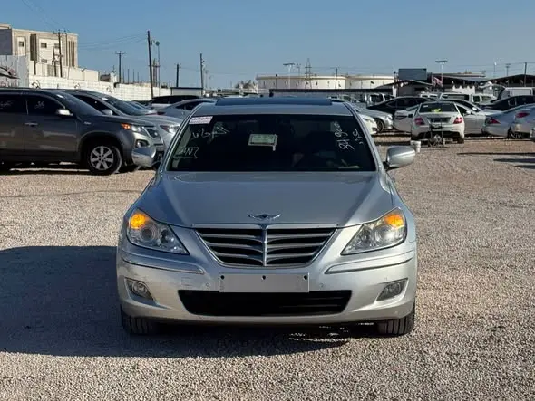 2010 هونداي جينسس