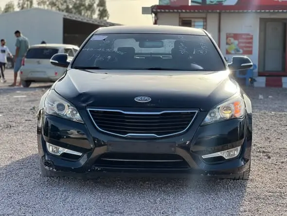 2012 كيا K7