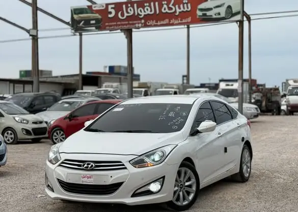 2013 هونداي i40