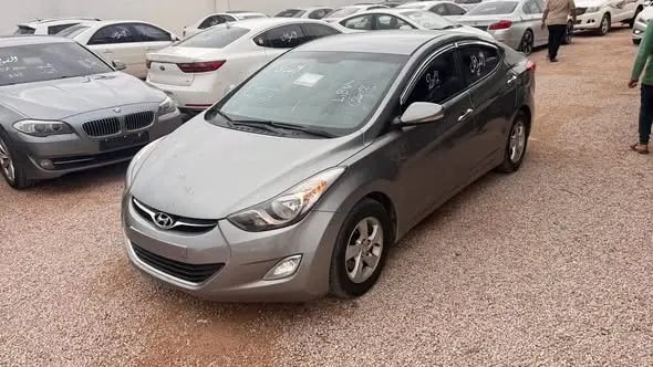 2012 Hyundai Elantra