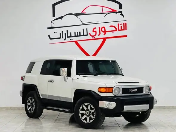 2010 تويوتا اف جي