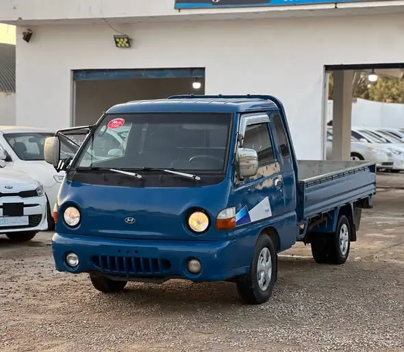 2002 Hyundai Porter