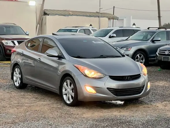 2012 Hyundai Elantra