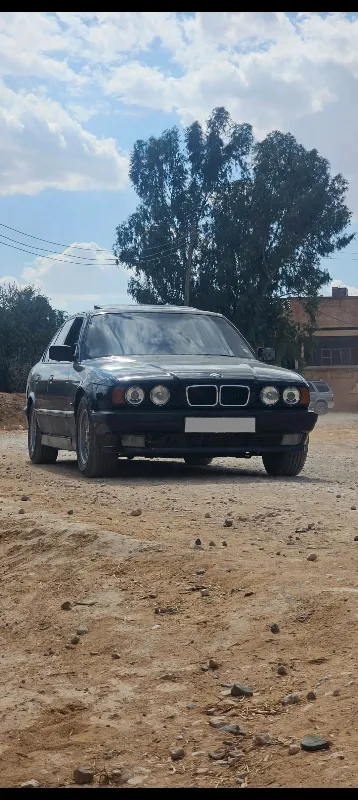 BMW520iبوش 413