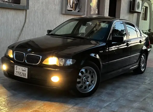 2005 BMW الفئة الثالثة