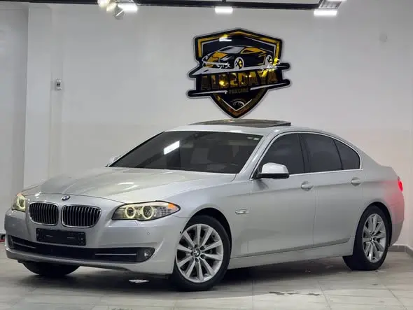 2011 BMW f10