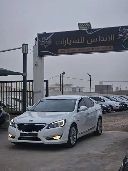 2012 كيا K7