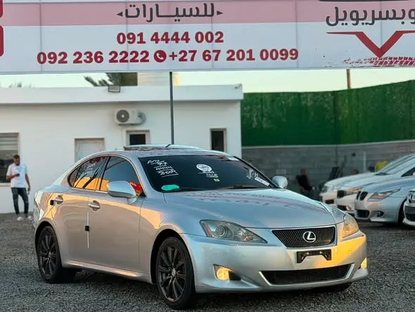 2009 LEXUS IS250