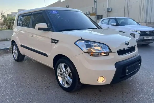 2010 كيا سول
