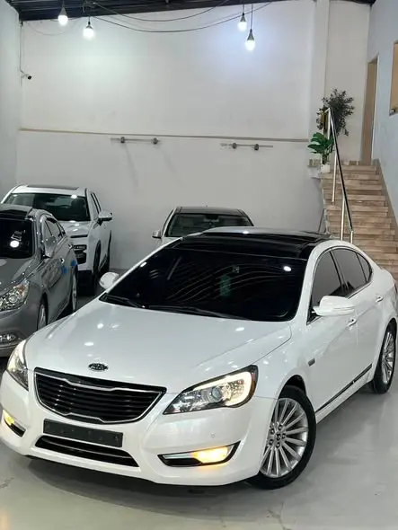 2012 كيا K7