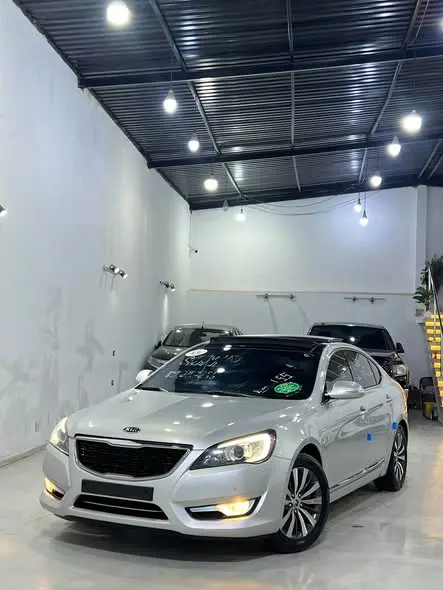 2012 كيا K7