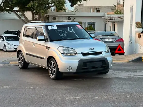 2010 كيا سول