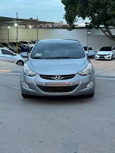 2012 Hyundai Elantra