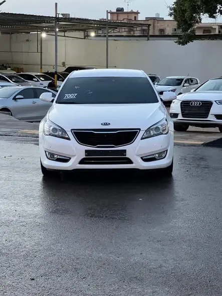 2012 كيا k7