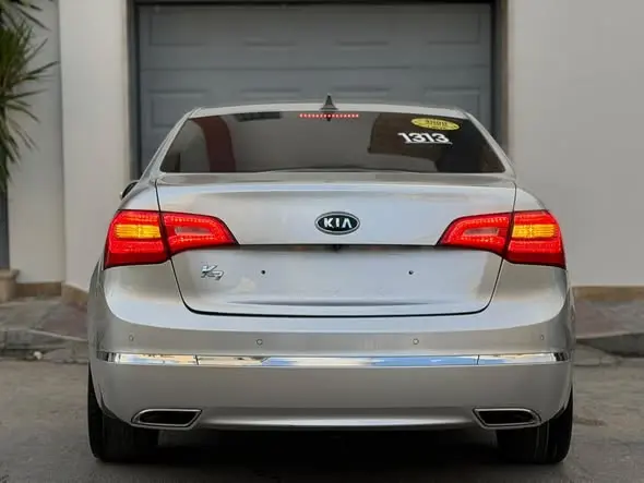 2011 KIA K7