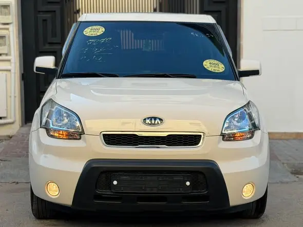 2011 كيا سول