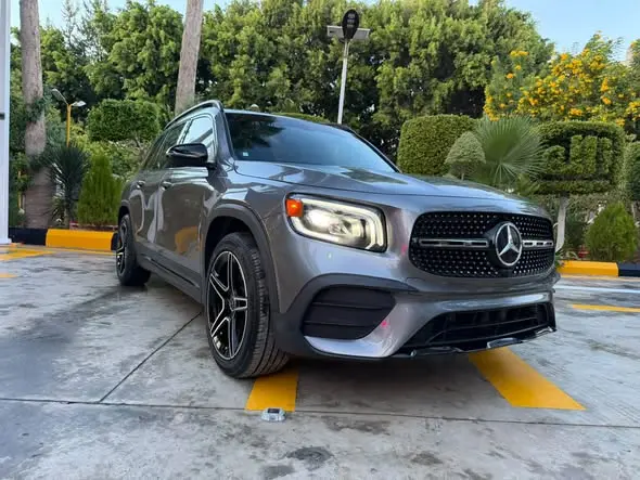 2021 Mercedes-Benz GLB250